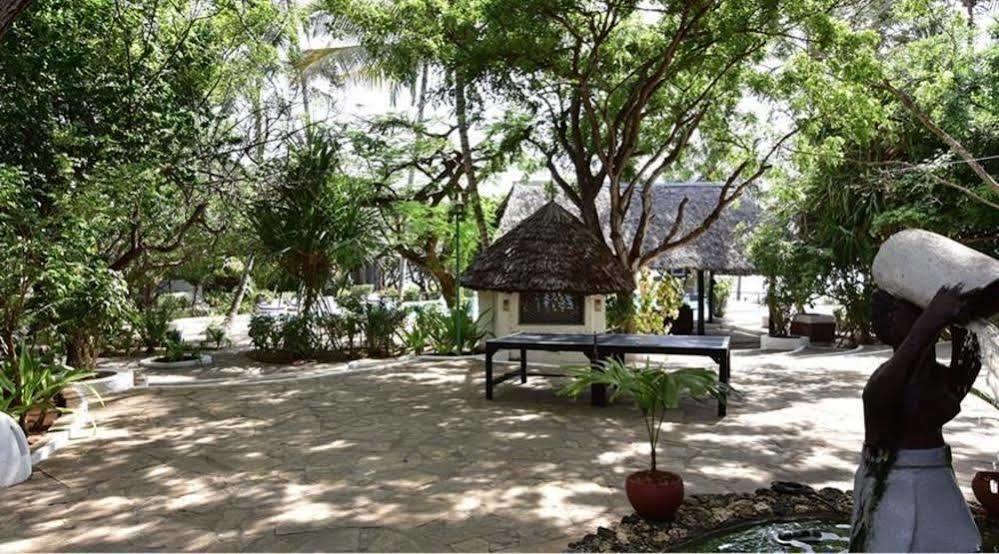 Baobab Sea Lodge Kilifi Exterior photo