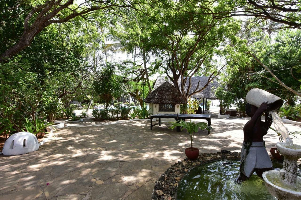 Baobab Sea Lodge Kilifi Exterior photo