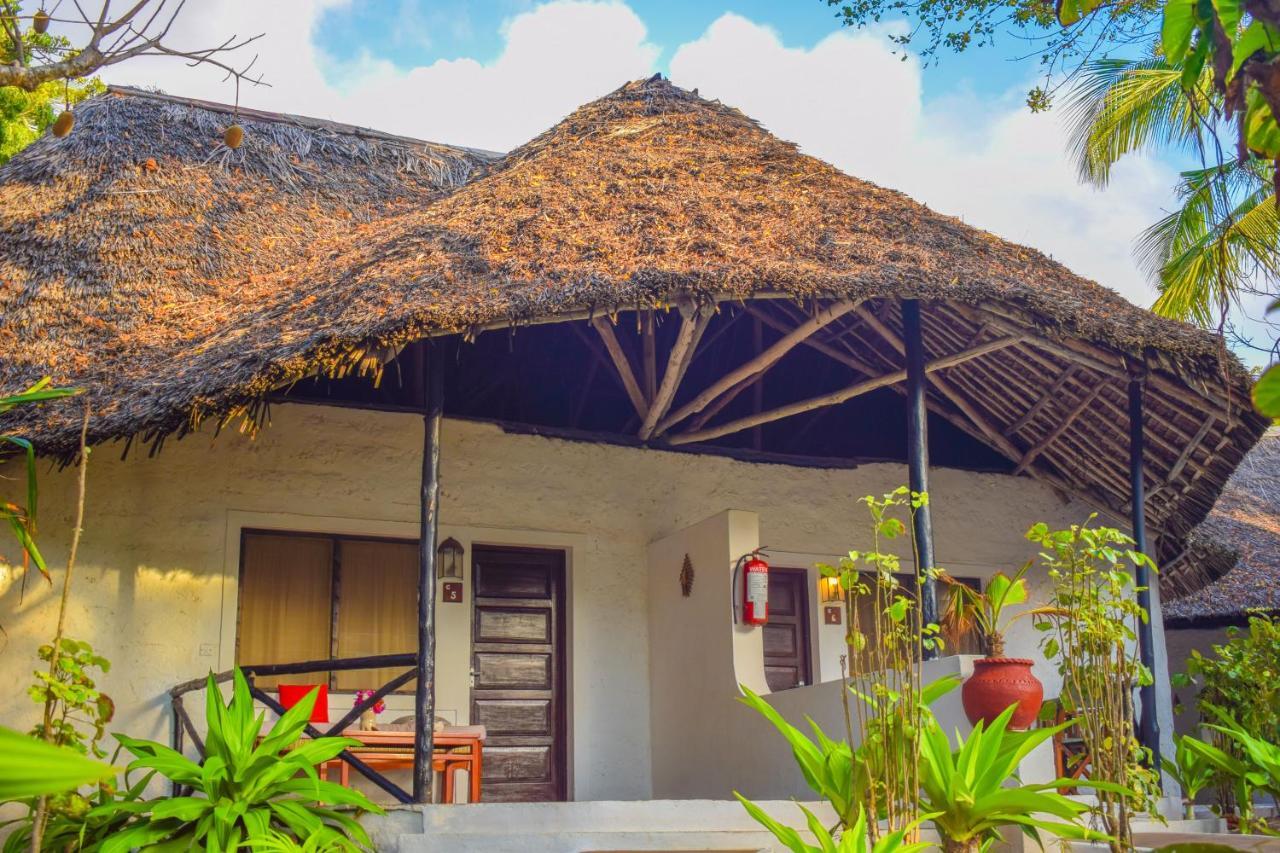 Baobab Sea Lodge Kilifi Exterior photo